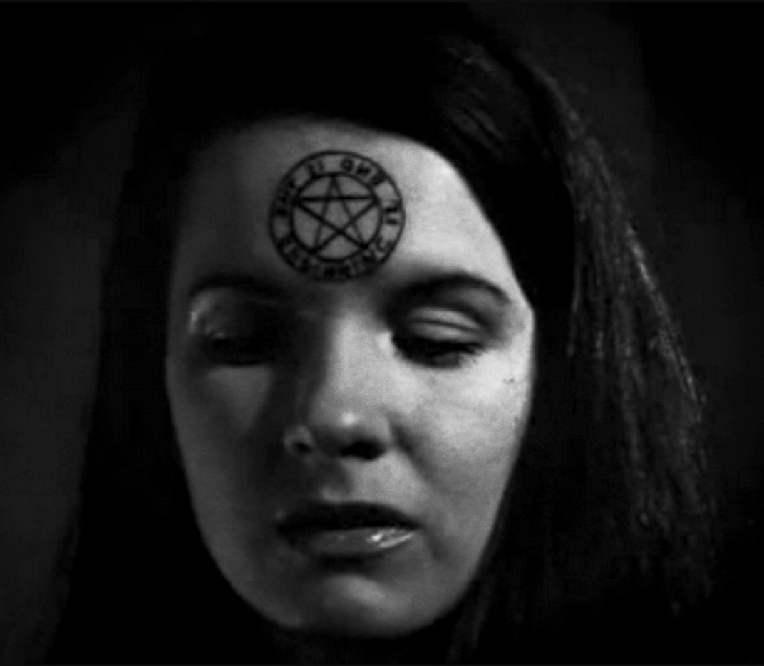 witch's cradle4