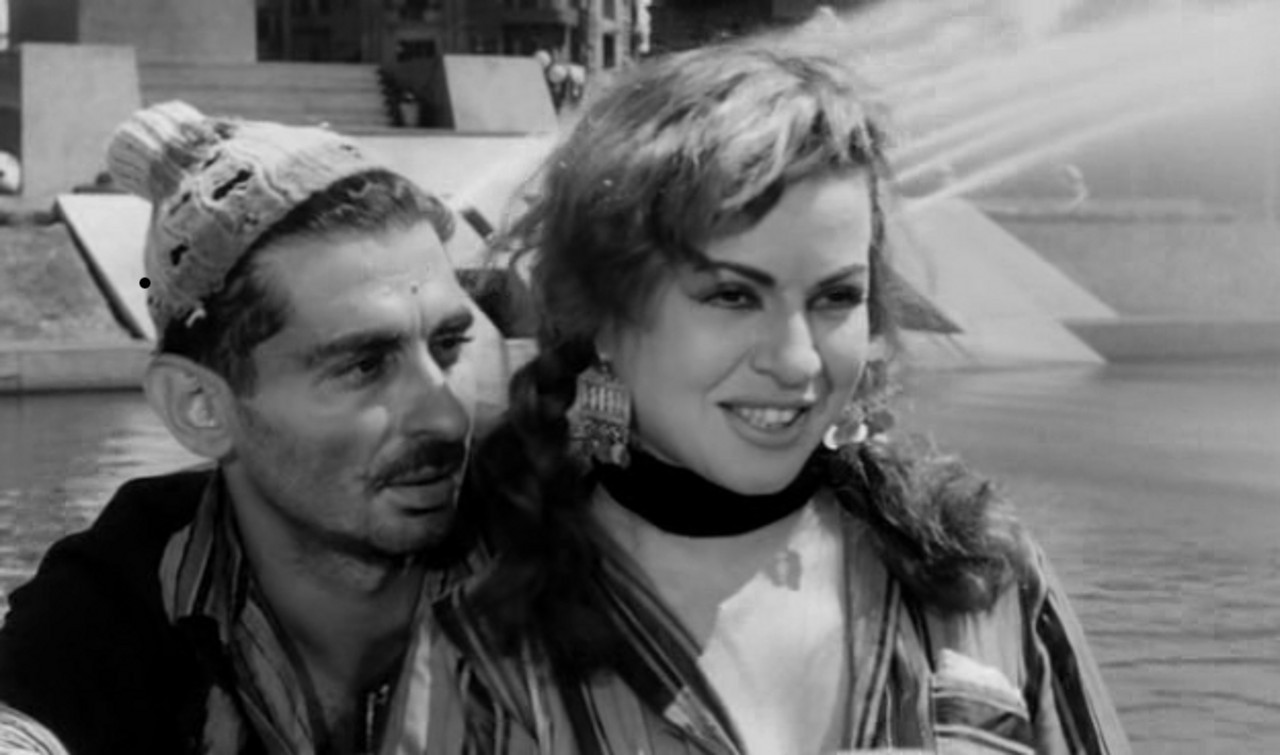 Youssef Chahine and Hend Rostom in Cairo Station Youssef Chahine and Hend Rostom in Cairo Station
