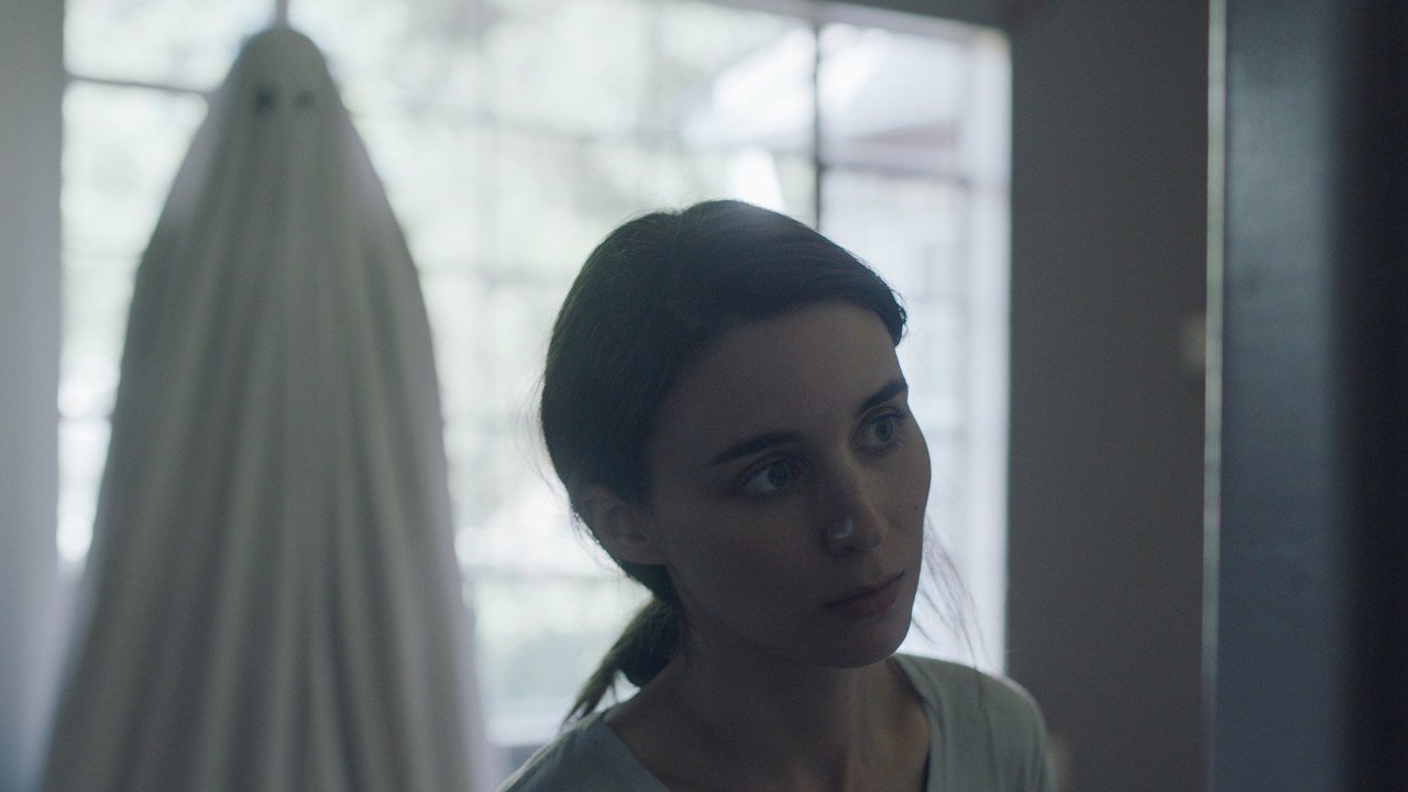 Rooney Mara and Casey Affleck in David Lowery's A Ghost Story