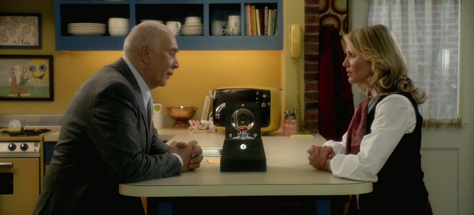 Frank Langella and Cameron Diaz in The Box