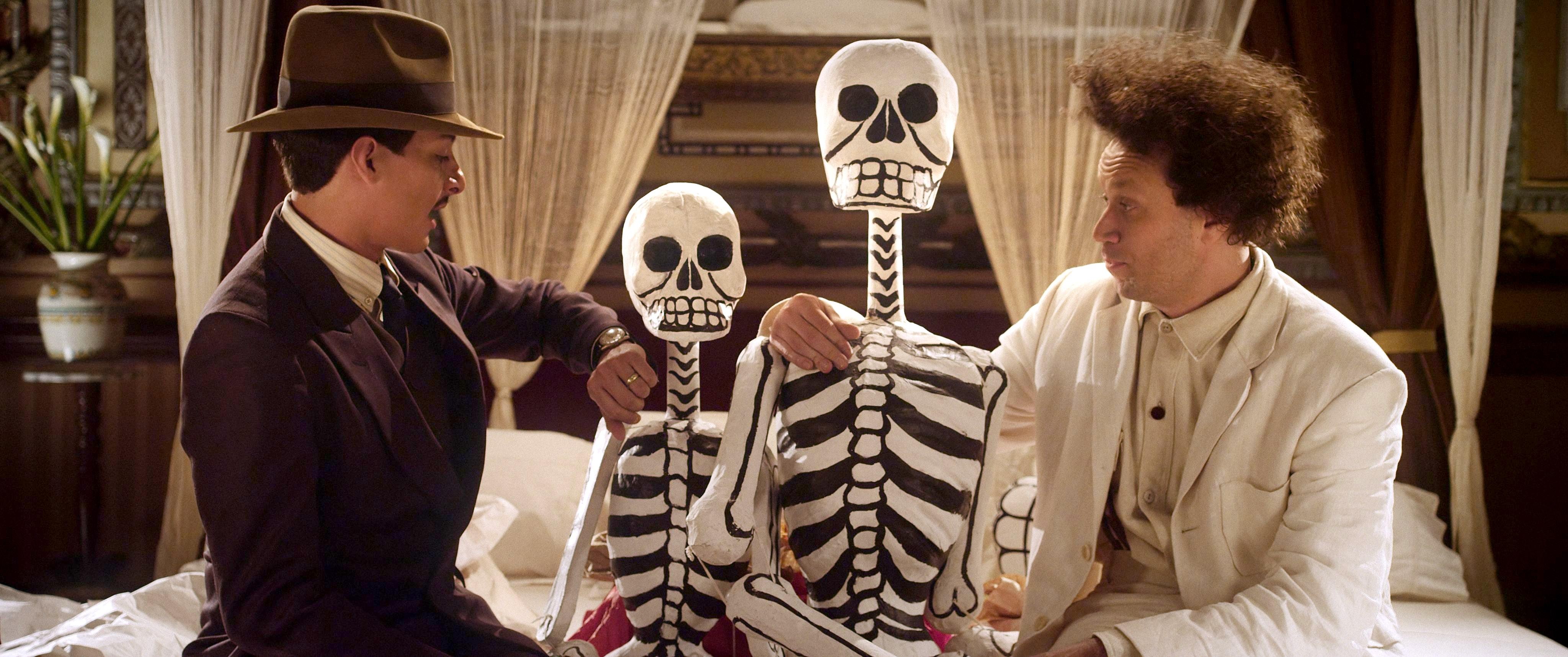Elmer Back and Luis Alberti in Peter Greenaway's Eisenstein in Guanajuato