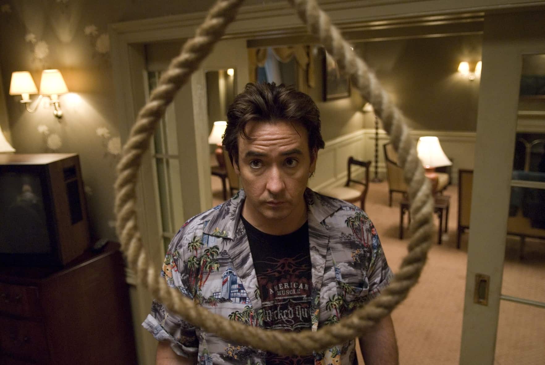 John Cusack in 1408 Halloween 2018